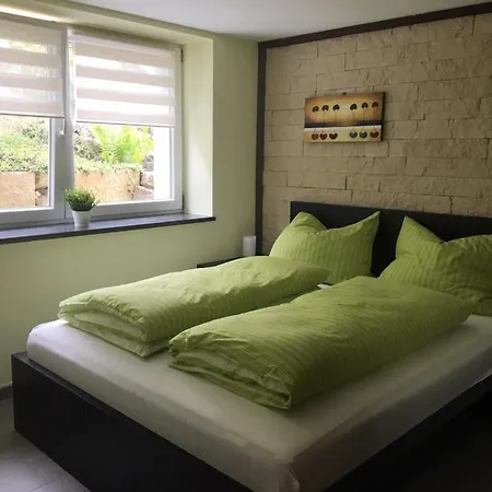 Apartment Ferienwohnung Am Wald Mit Super Verkehrsanbindung Nach Nurnberg! Schwarzenbruck